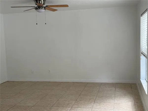 $2,700 | 2013 Ashley Lakes Drive, Odessa, FL 33556