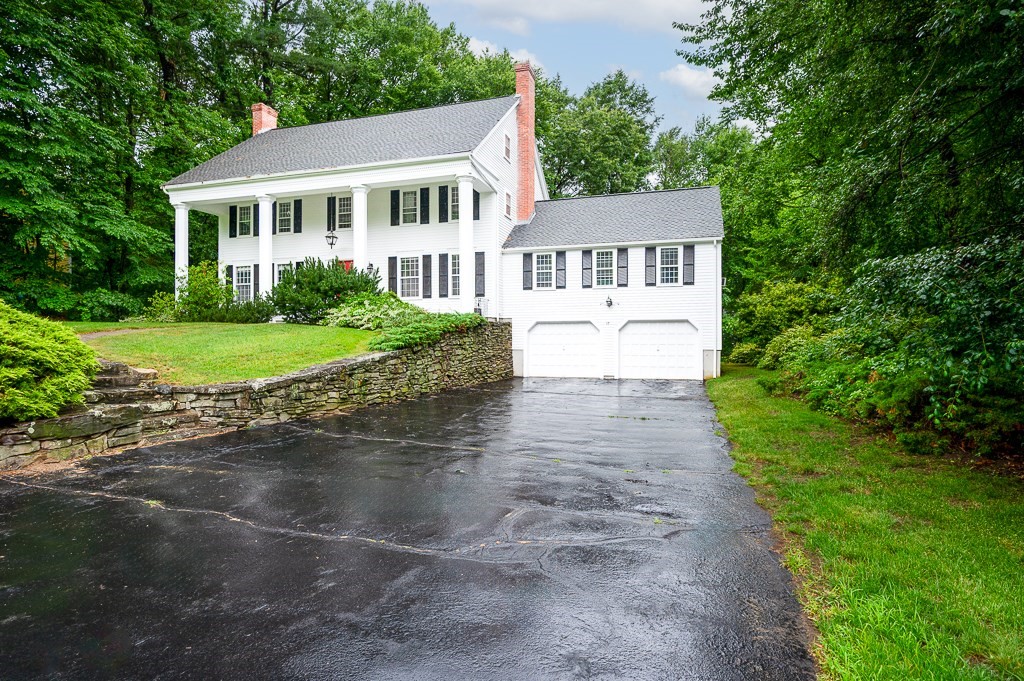 17 Olde Coach Road Westborough, MA 01581 - Photo 2 of 36