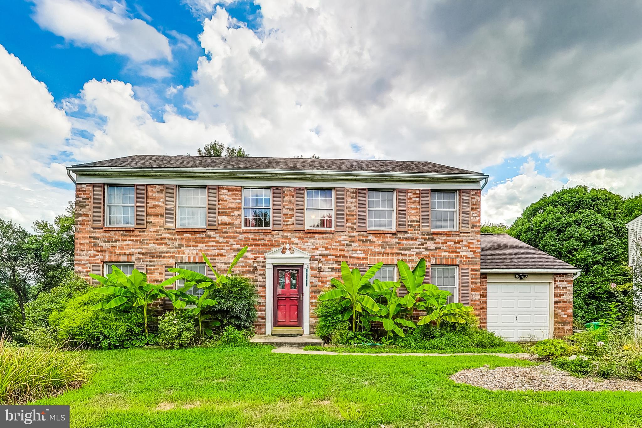 12711 Northcliff Road Bowie, MD 20720 - Photo 1 of 14 Front of house
