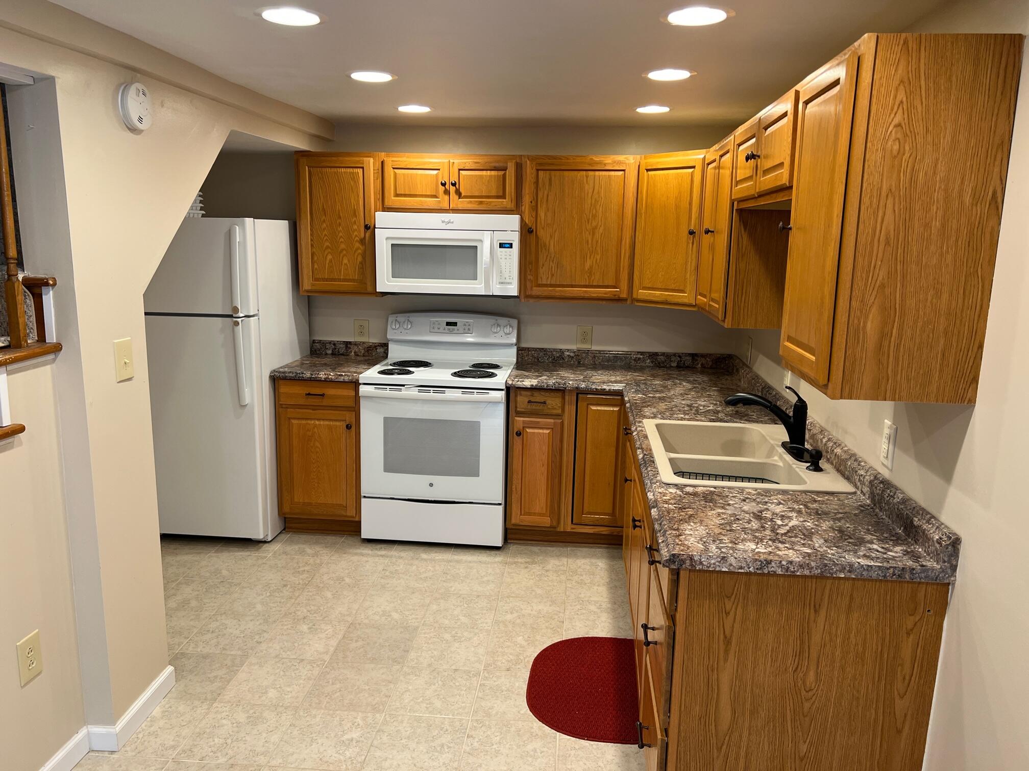 507 Santee Road Roanoke, VA 24019 - Photo 18 of 27 IMG_4329