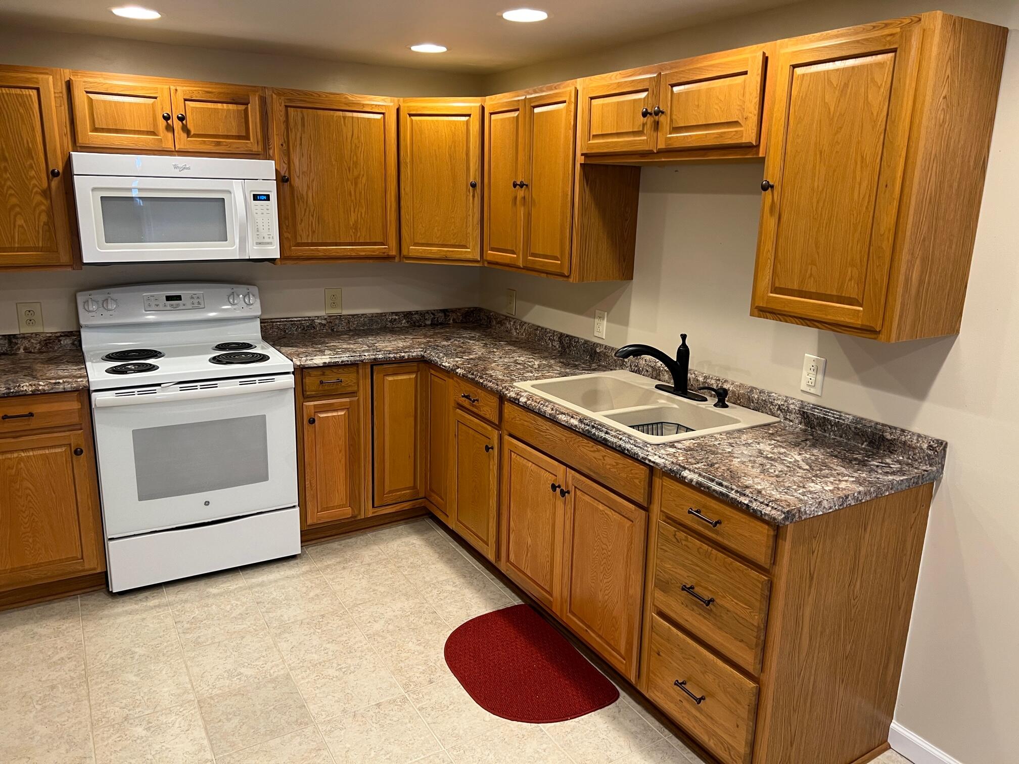 507 Santee Road Roanoke, VA 24019 - Photo 19 of 27 IMG_4330