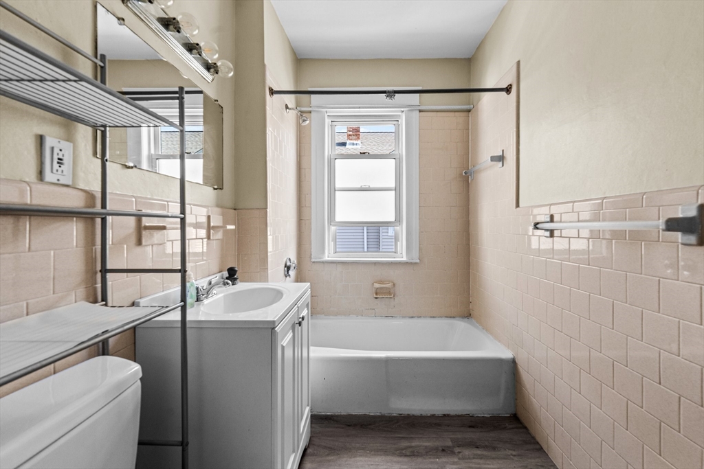 18 Strathmore Road Worcester, MA 01610 - Photo 25 of 32 Gallery Image 25