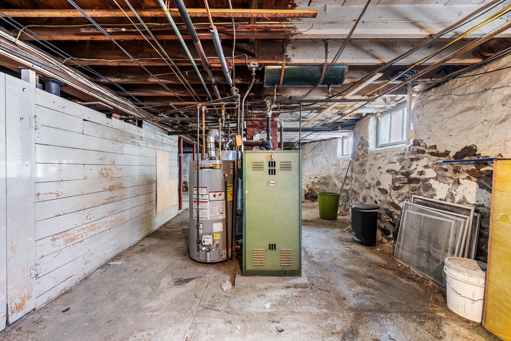 18 Strathmore Road Worcester, MA 01610 - Photo 31 of 32 Gallery Image 31