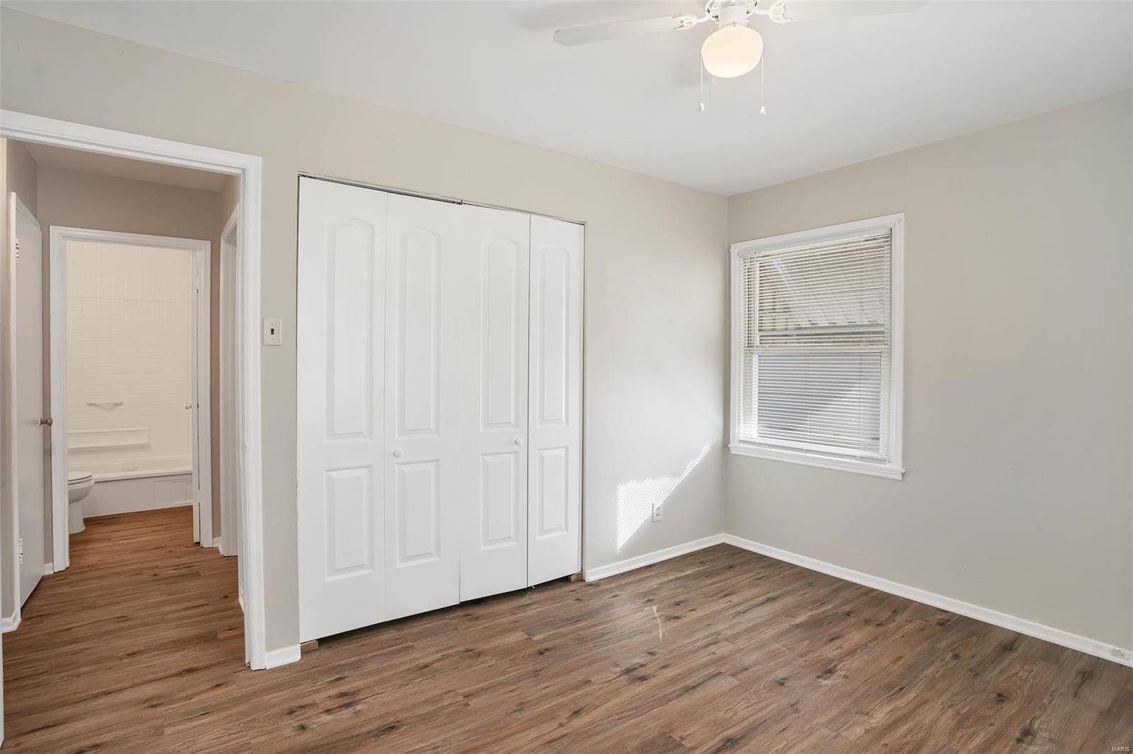 247 Midlothian Road St. Louis, MO 63137 - Photo 12 of 21