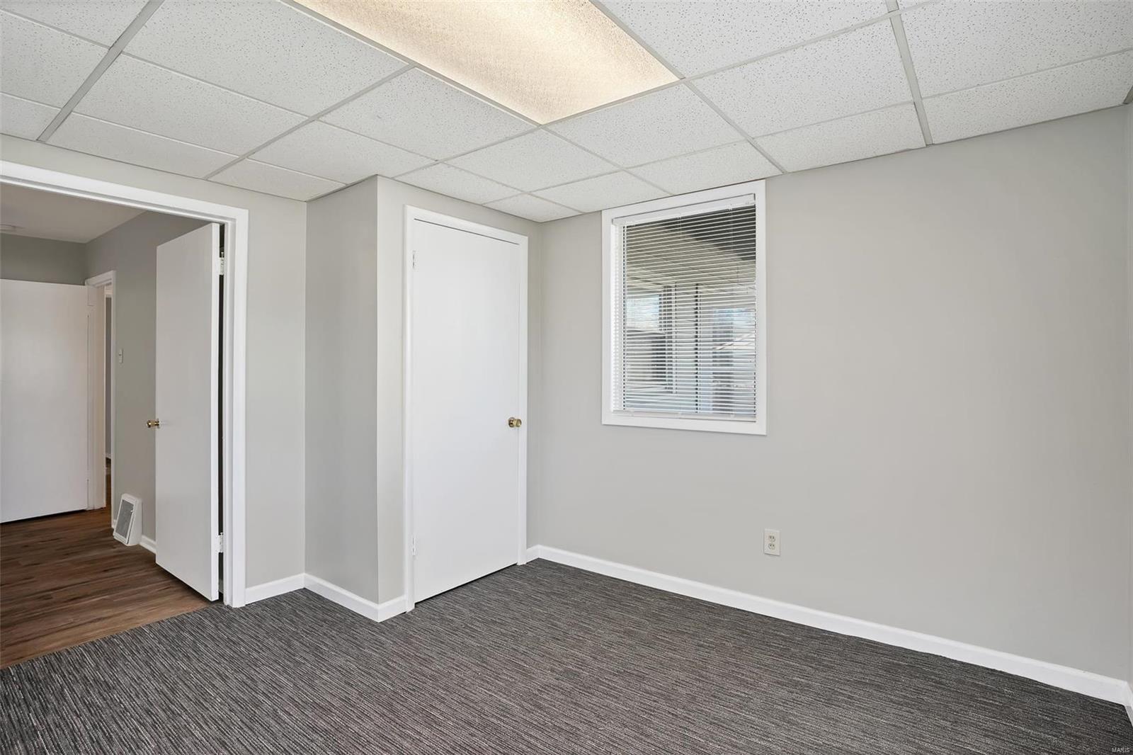 247 Midlothian Road St. Louis, MO 63137 - Photo 16 of 21