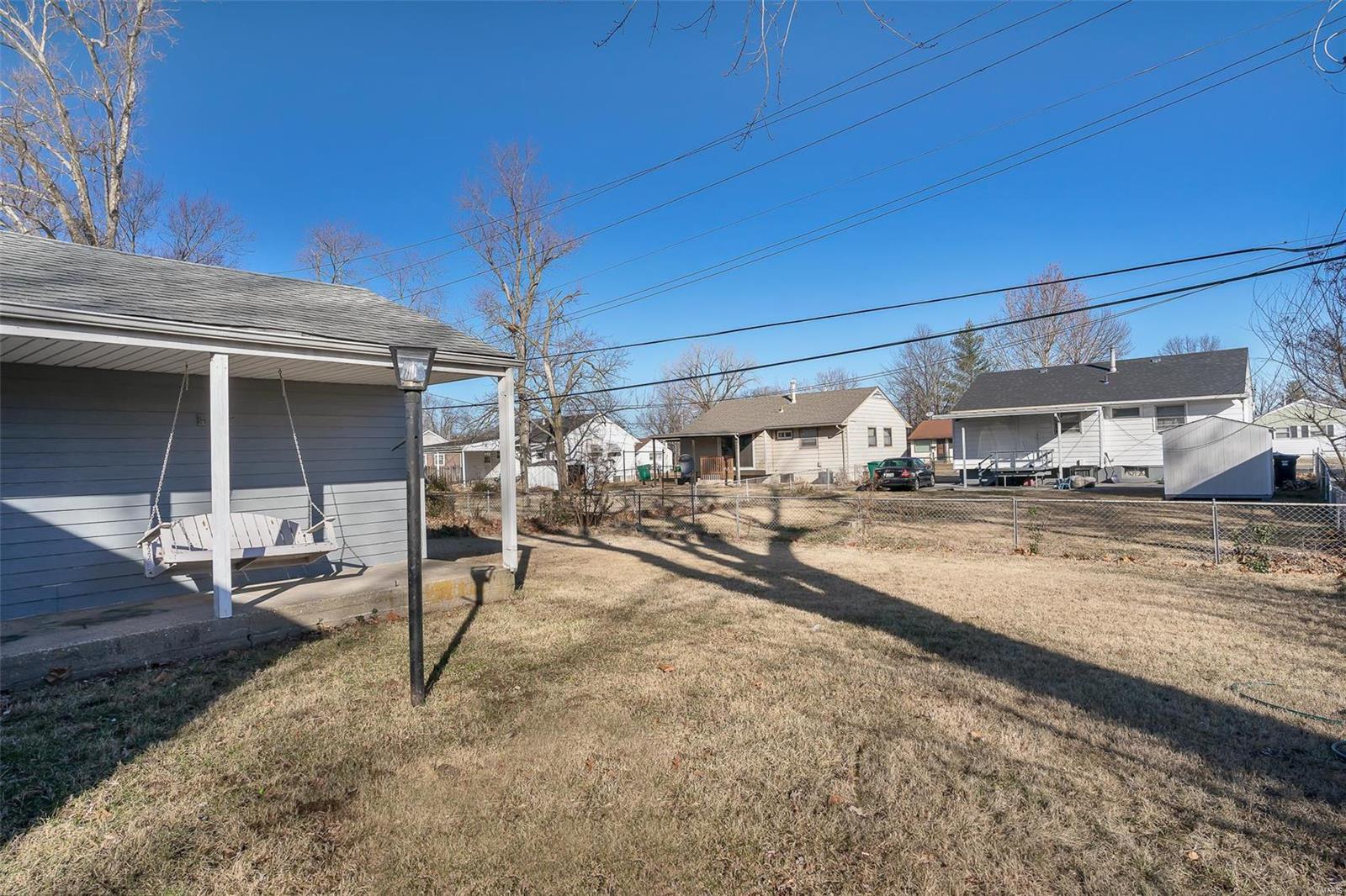 247 Midlothian Road St. Louis, MO 63137 - Photo 7 of 21