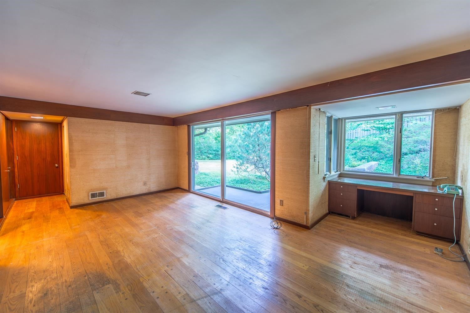 2320 Devonshire Road Ann Arbor, MI 48104 - Photo 20 of 36 Photo 20