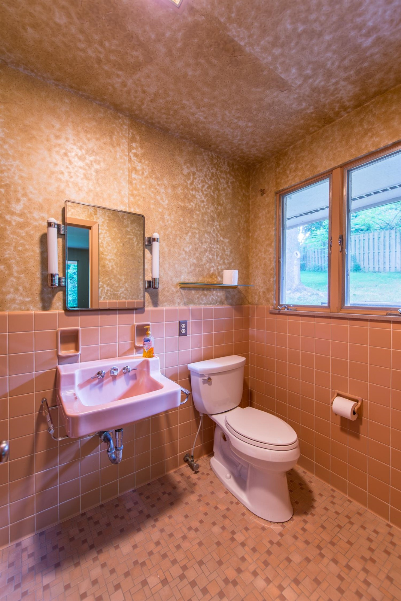 2320 Devonshire Road Ann Arbor, MI 48104 - Photo 27 of 36 Photo 27