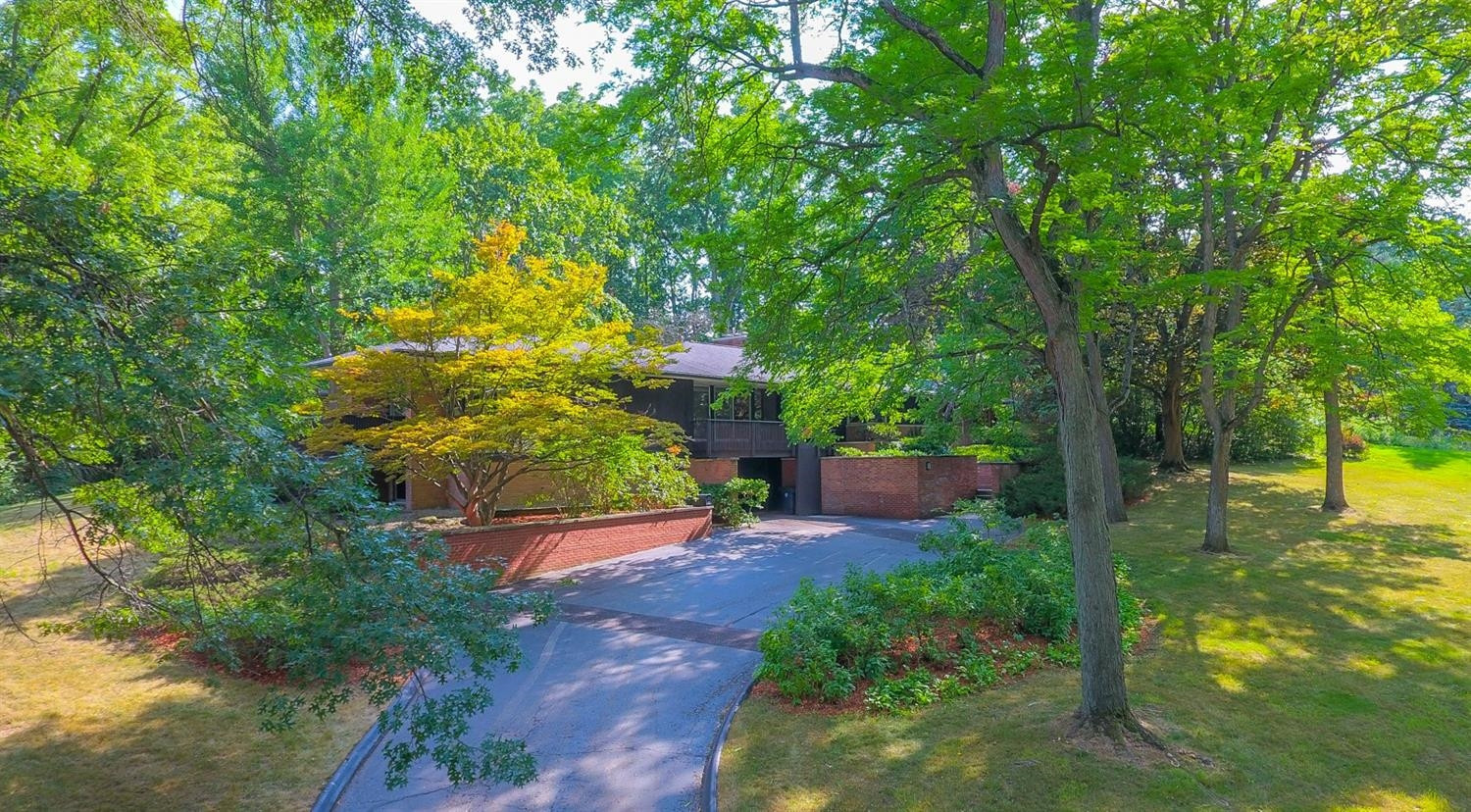 2320 Devonshire Road Ann Arbor, MI 48104 - Photo 3 of 36 Photo 3