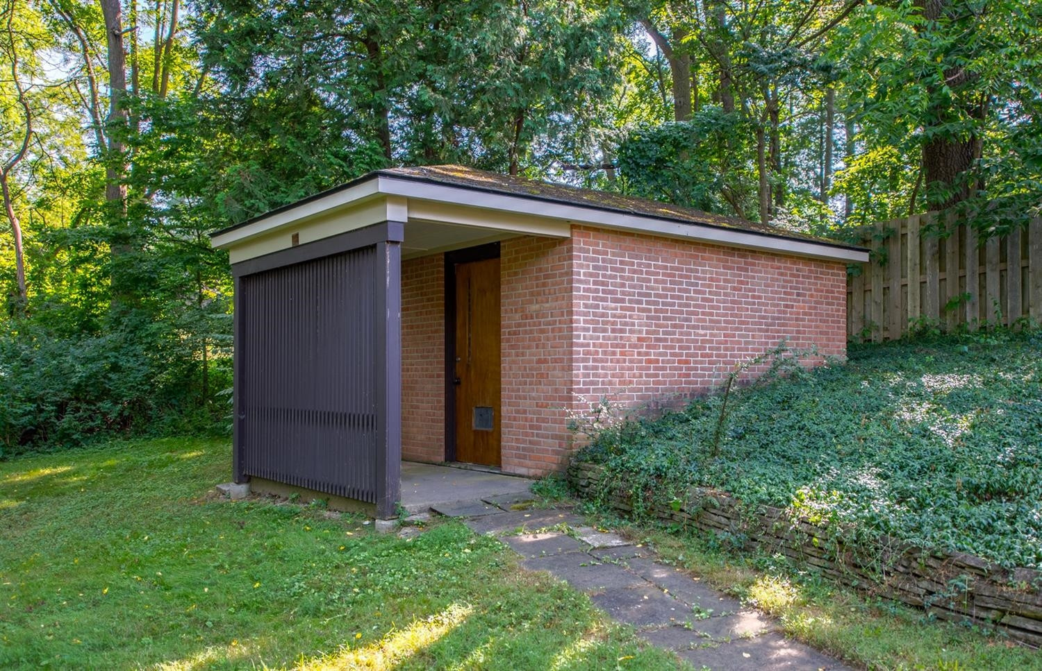 2320 Devonshire Road Ann Arbor, MI 48104 - Photo 33 of 36 Photo 33