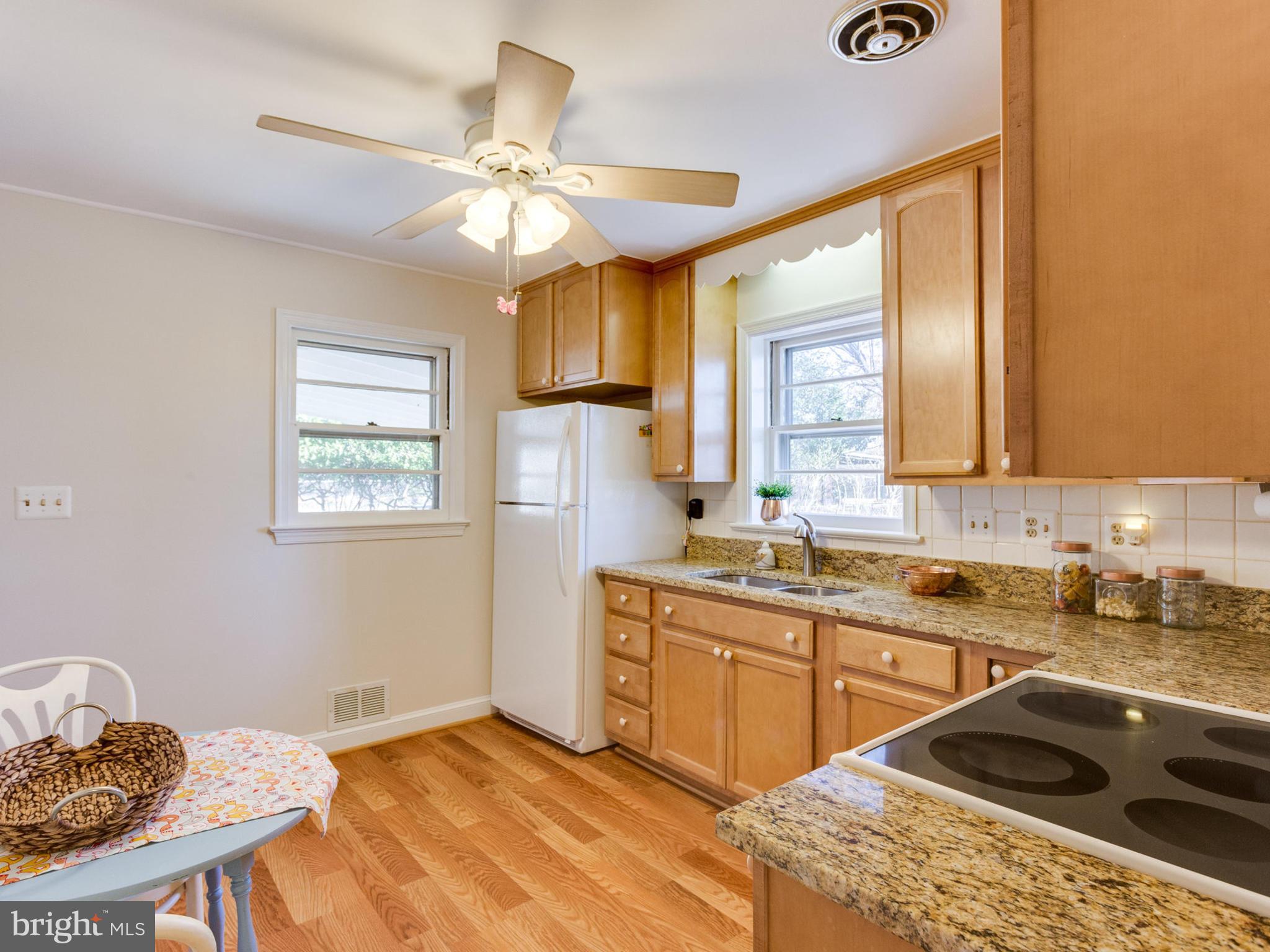 4982 Keppler Road Temple Hills, MD 20748 - Photo 8 of 30 Kitchen