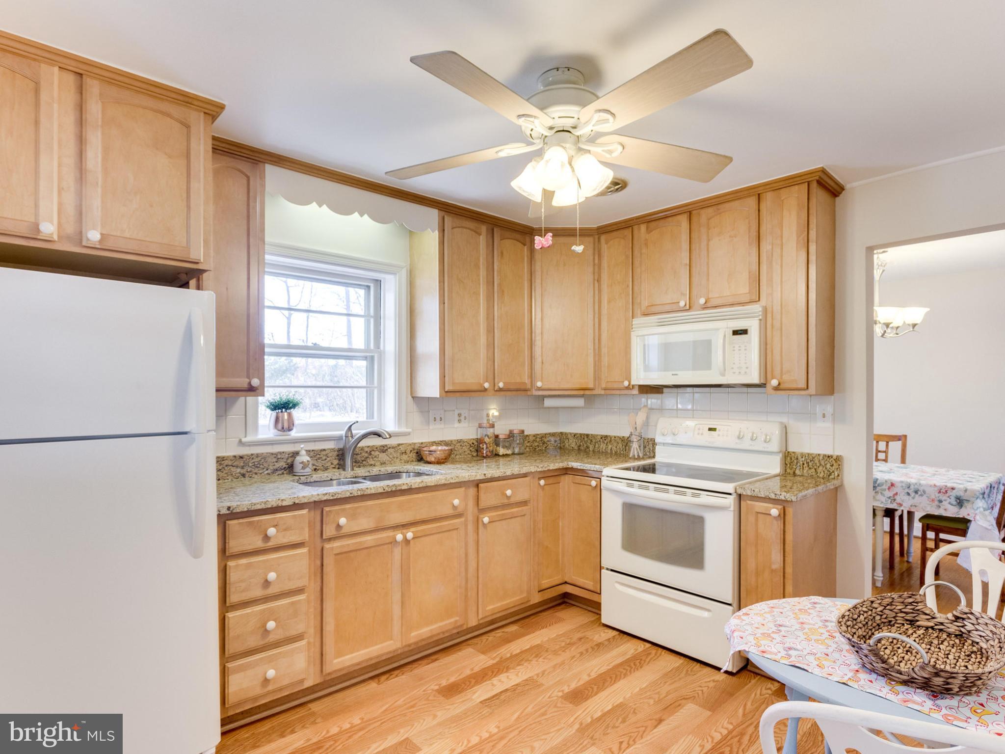4982 Keppler Road Temple Hills, MD 20748 - Photo 9 of 30 Kitchen