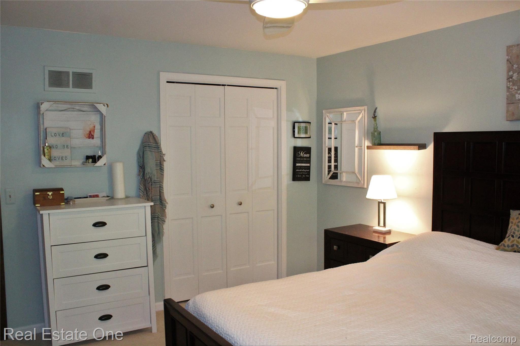 3316 Summit Ridge Drive Rochester, MI 48306 - Photo 44 of 61 42.JPG