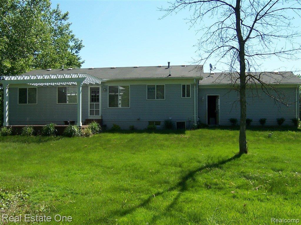1435 Miller Road Allenton, MI 48002 - Photo 20 of 22 19-102_2429.JPG