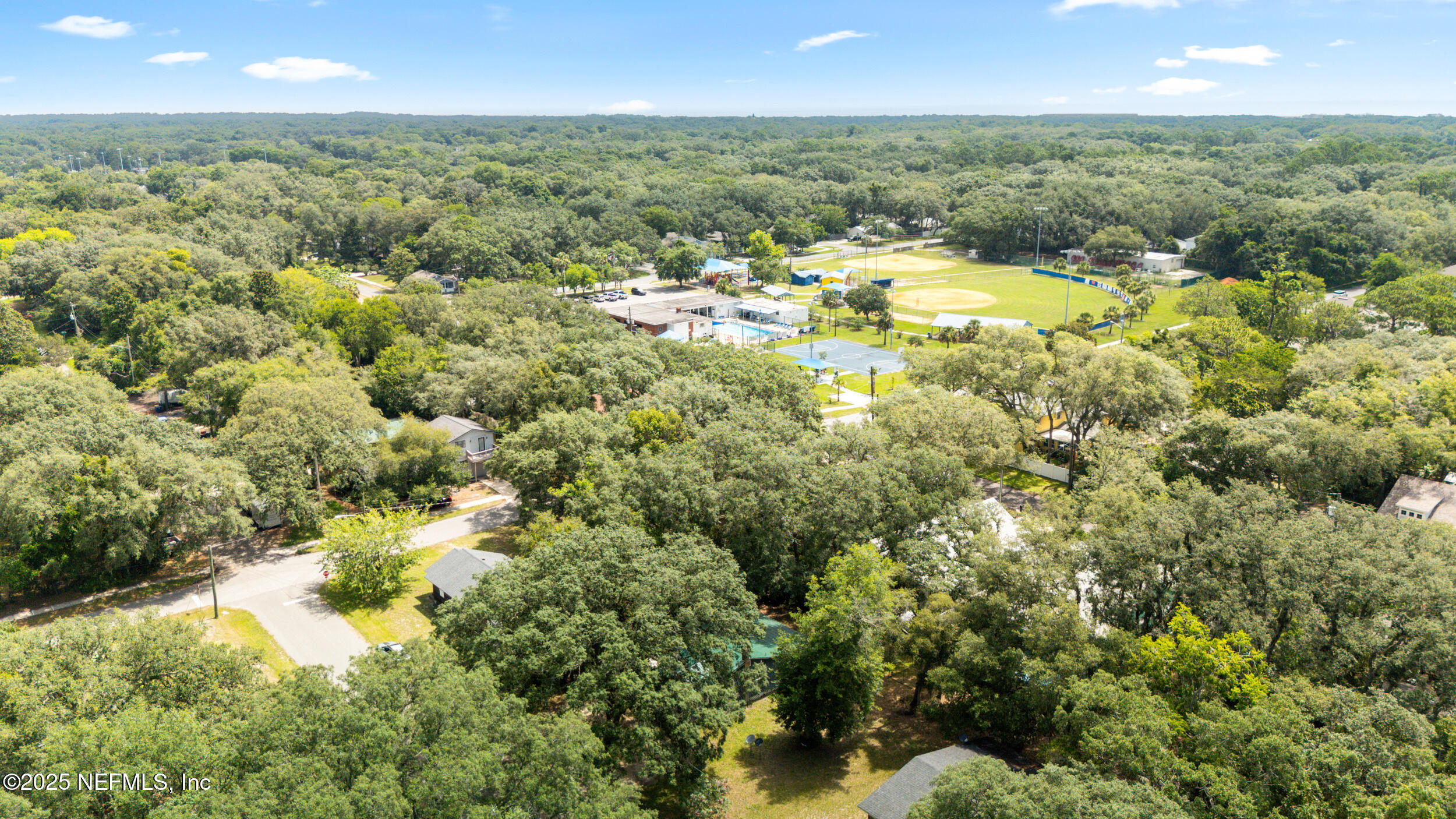 610 Division Street Fernandina Beach, FL 32034 - Photo 30 of 40 a view of a city