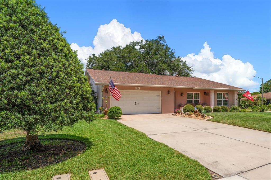 2211 Portside Passage Palm Harbor, FL 34685 - Photo 5 of 55