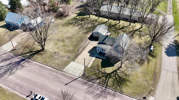 $142,500 | 2716 Canterbury Drive, Bigelow, MN 56117