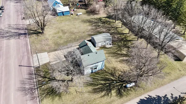 $142,500 | 2716 Canterbury Drive, Bigelow, MN 56117