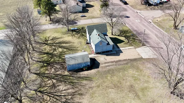 $142,500 | 2716 Canterbury Drive, Bigelow, MN 56117