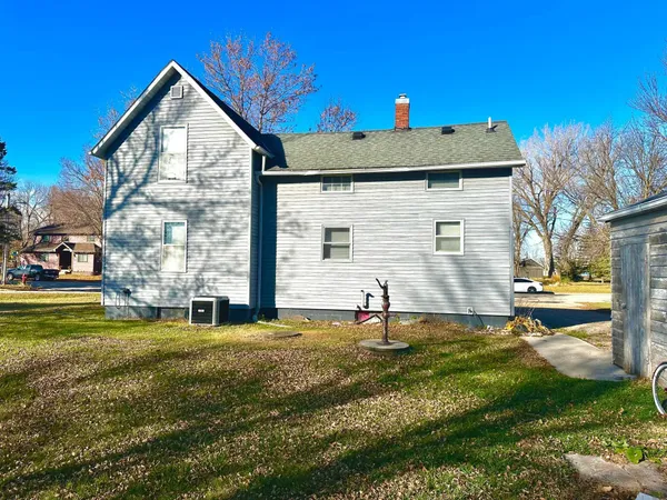 $142,500 | 2716 Canterbury Drive, Bigelow, MN 56117