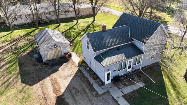 $149,900 | 2716 Canterbury Drive, Bigelow, MN 56117