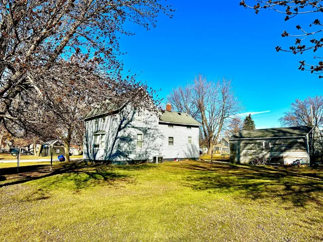 $149,900 | 2716 Canterbury Drive, Bigelow, MN 56117