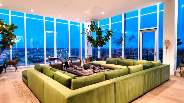 $50,000 | 160 2nd Avenue South, Unit 4002, Nashville, TN 37201