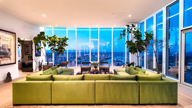 $50,000 | 160 2nd Avenue South, Unit 4002, Nashville, TN 37201