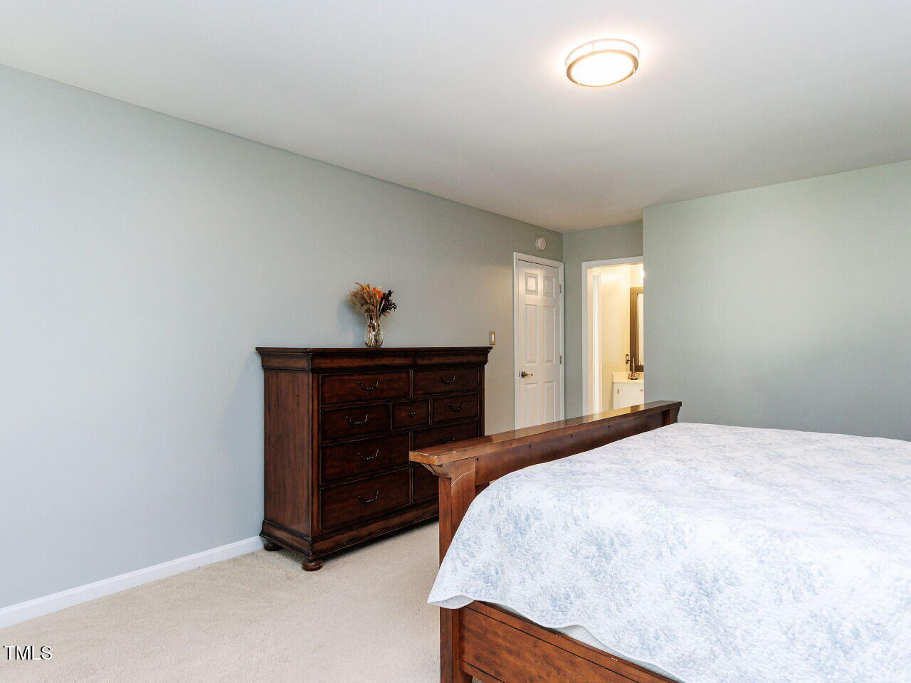 3525 Lytham Place Raleigh, NC 27604 - Photo 18 of 36 018-1280x960-primary-bedroom