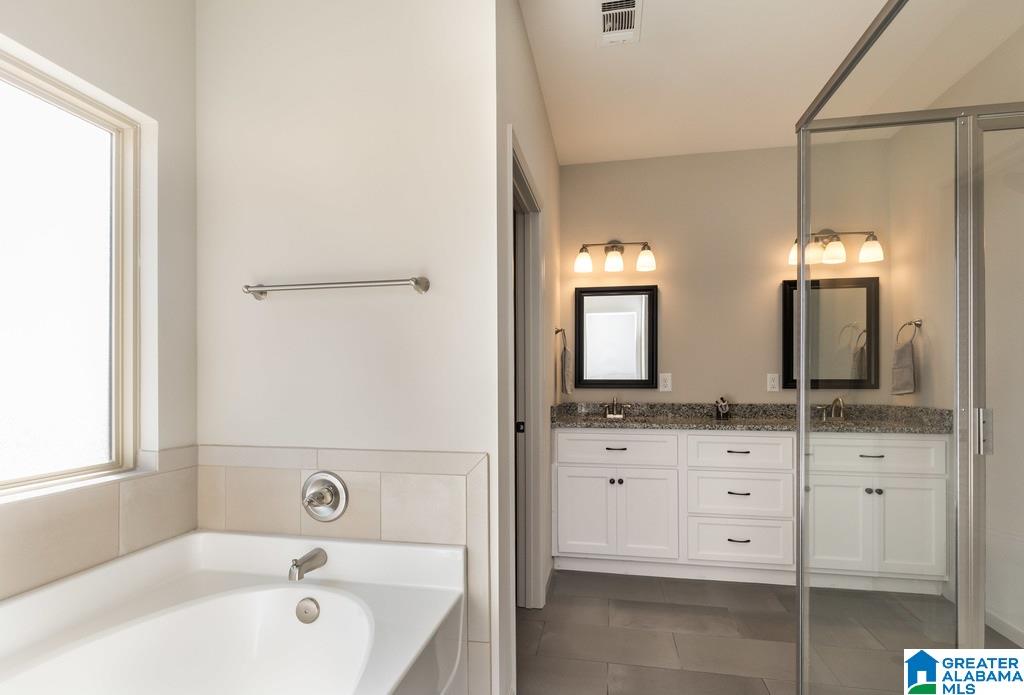 804 Michelle Manor Calera, AL 35040 - Photo 13 of 15