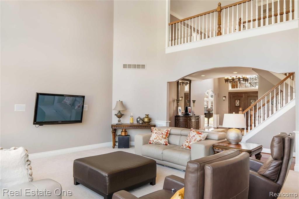 2018 Hickory Trail Drive Rochester Hills, MI 48309 - Photo 18 of 60