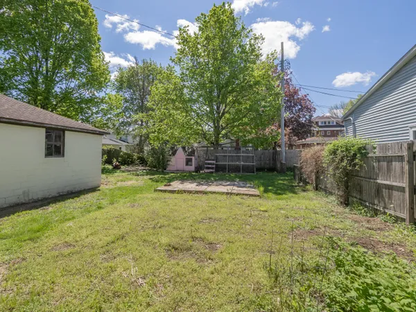$299,900 | 212 East Allegan Street, Otsego, MI 49078