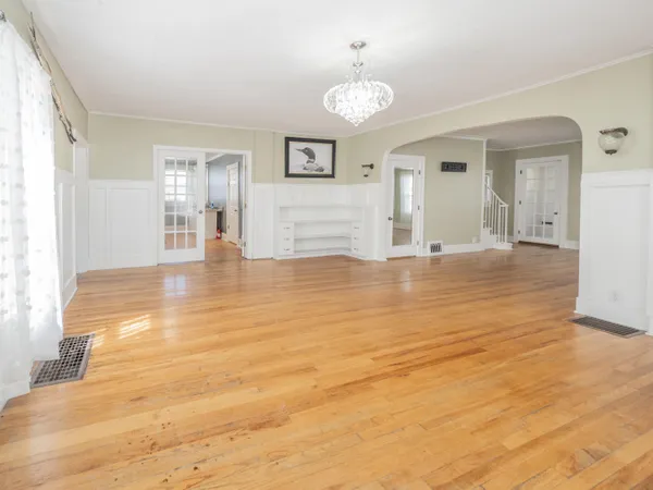 $299,900 | 212 East Allegan Street, Otsego, MI 49078