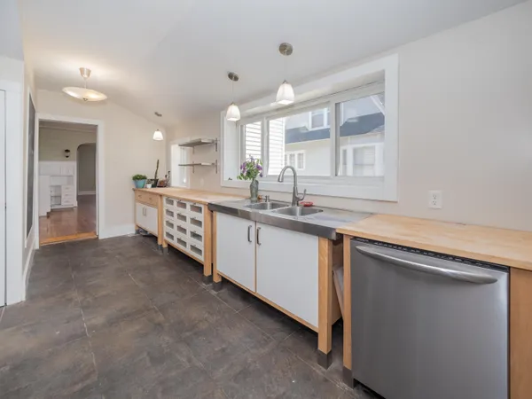 $299,900 | 212 East Allegan Street, Otsego, MI 49078