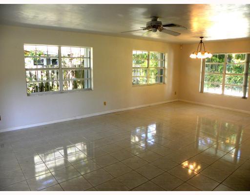 701 Northwest 7th Street Boca Raton, FL 33486 - Photo 3 of 15 Additional Photo