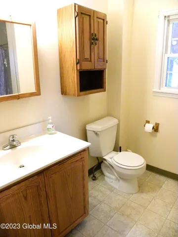 $1,500 | 1204 Washington Avenue, Rensselaer, NY 12144