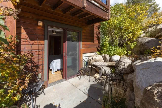 $995,000 | 405 Ore House Plaza, Unit 101, Steamboat Springs, CO 80487