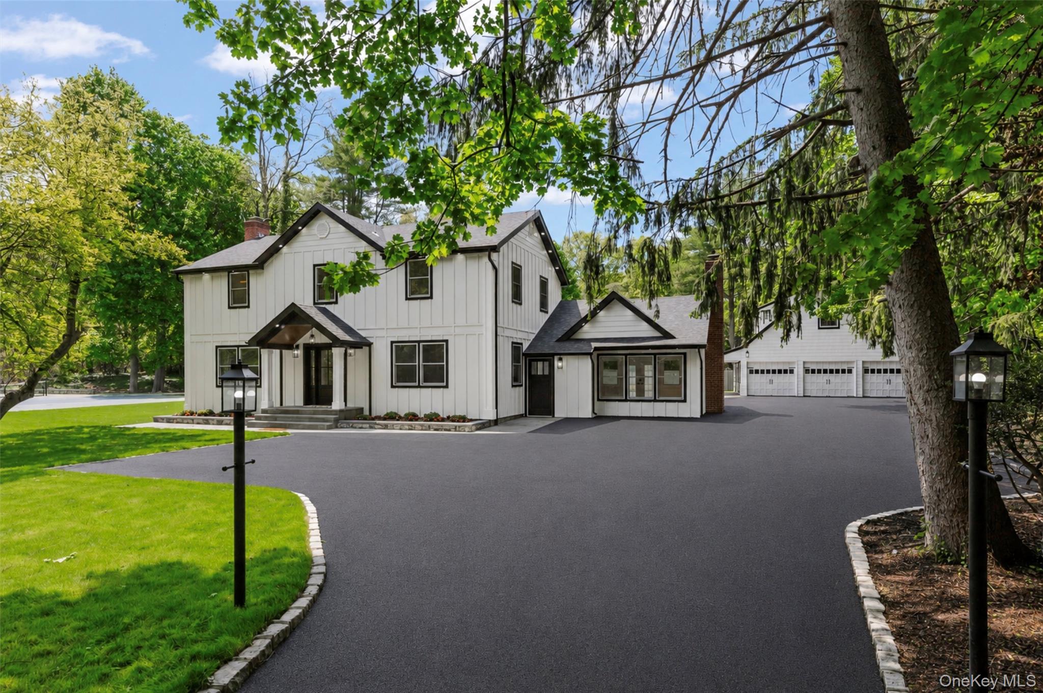 75 Centerport Road Greenlawn, NY 11740 - Photo 2 of 47 Side view of the house