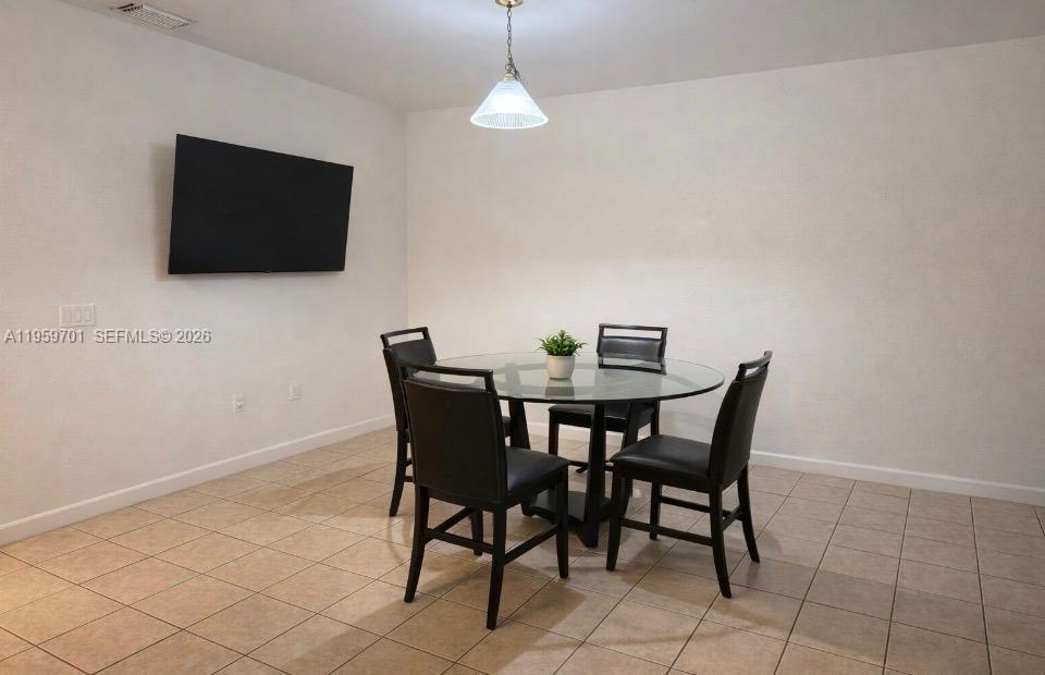 5719 Northwest 113th Court Doral, FL 33178 - Photo 3 of 4