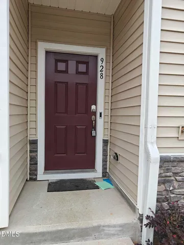 a view of entrance door of the house