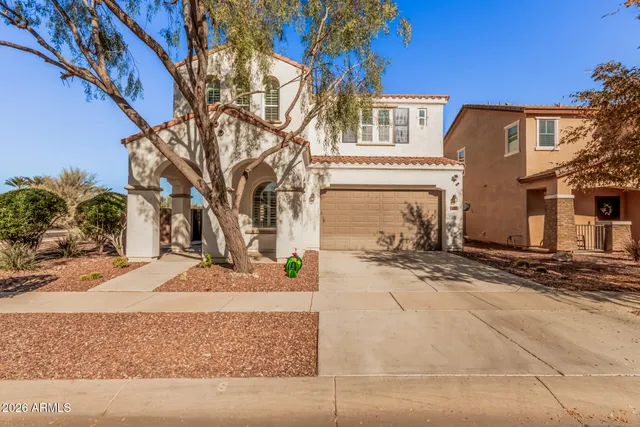 $2,900 | 836 Gary Lane, Phoenix, AZ 85042