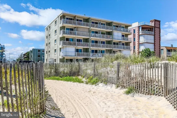 $468,000 | 5101 Atlantic Avenue, Unit 5040B, Ocean City, MD 21842