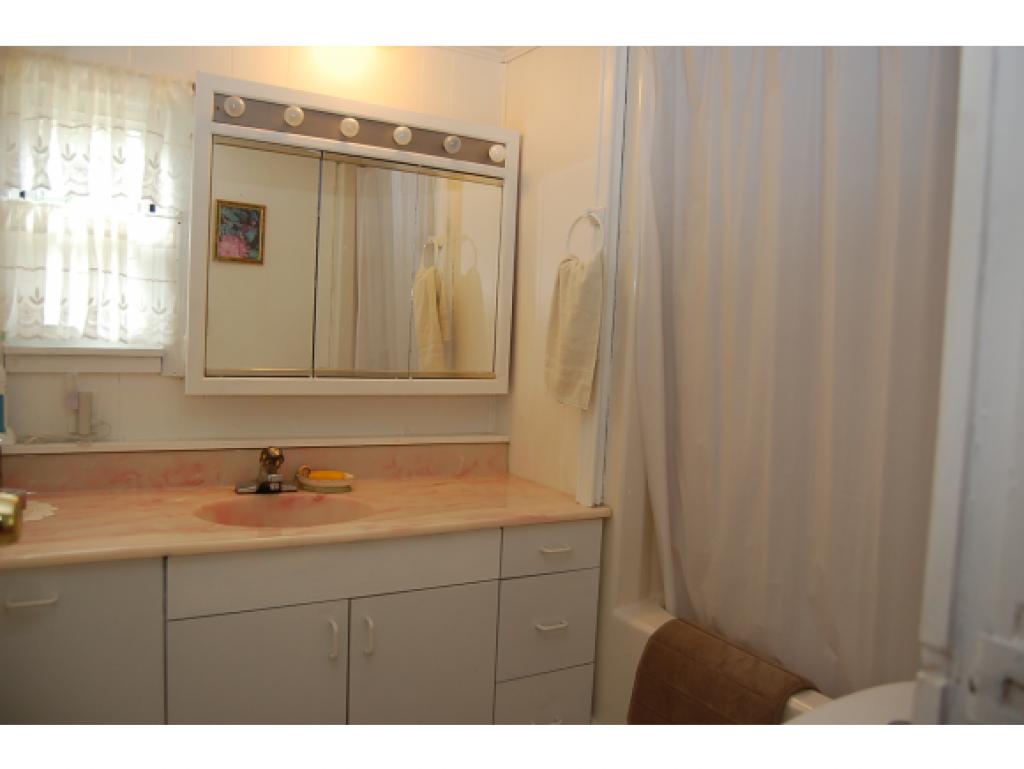 321 Poverty Plains Road Warner, NH 03278 - Photo 12 of 16 Gallery Image 12