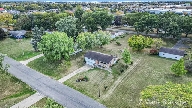 $269,900 | 193 Greenfield Drive, Ionia, MI 48846