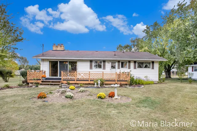 $269,900 | 193 Greenfield Drive, Ionia, MI 48846