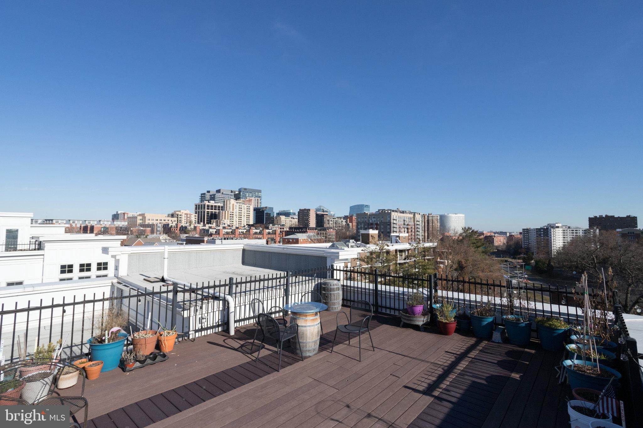 1811 14th Street North, Unit C104 Arlington, VA 22209 - Photo 32 of 44 a view of city from balcony