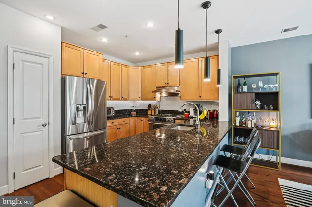 $1,045,000 | 1811 14th Street North, Unit C104, Arlington, VA 22209