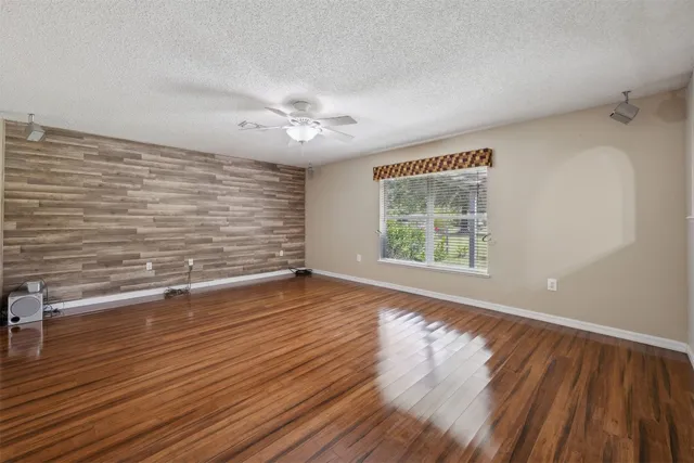 $480,000 | 54748 Spring Lake Drive, Callahan, FL 32011