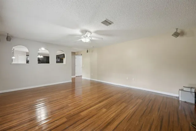 $480,000 | 54748 Spring Lake Drive, Callahan, FL 32011