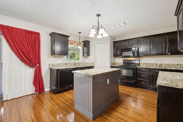 $480,000 | 54748 Spring Lake Drive, Callahan, FL 32011